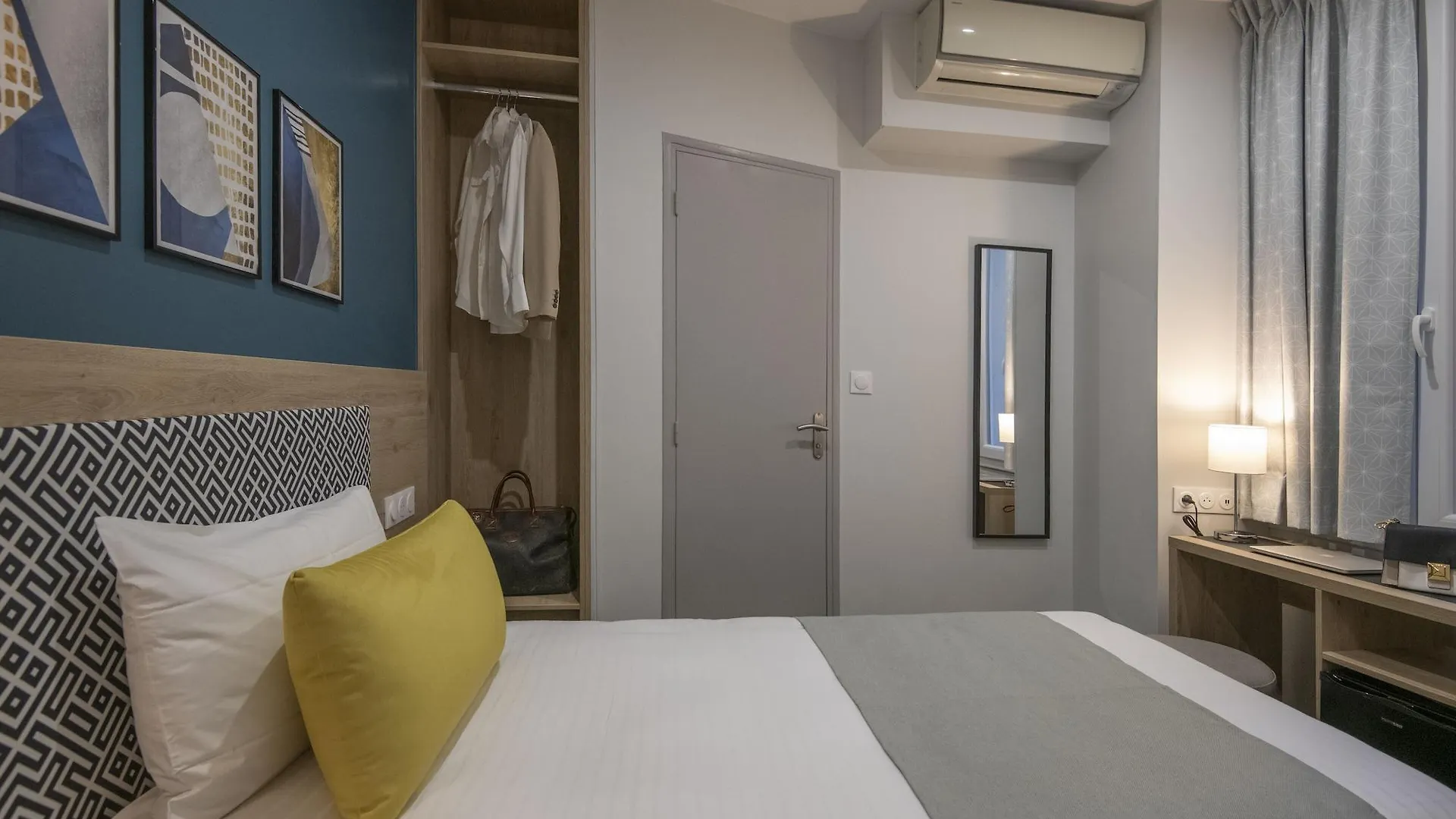 *** Hotel Bristol Nice France