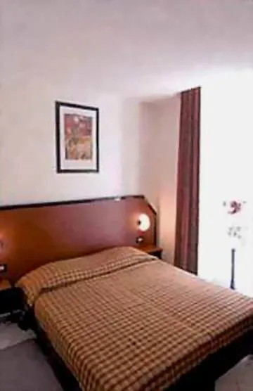 Bristol Nice 3*,  France